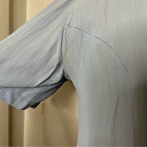 Vintage 90s Blue Yellow Graphic Floral Embroidered Rayon Cropped Blouse - Picture 3 of 7